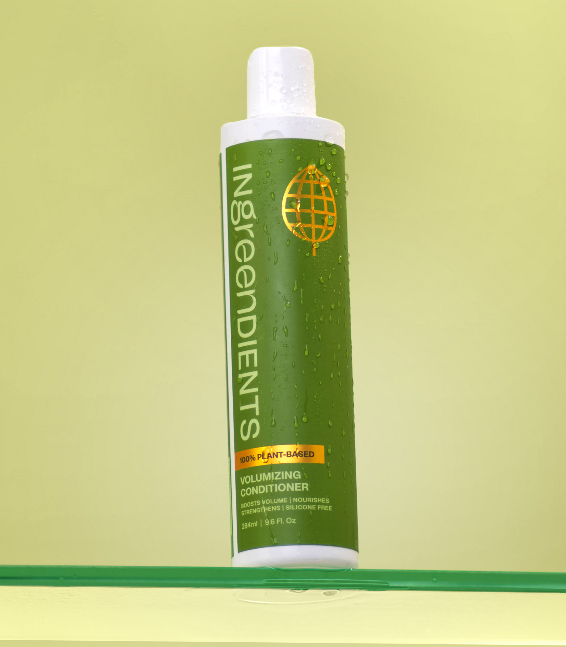 Icons representing key product features, such as clean ingredients and moisturizing benefits